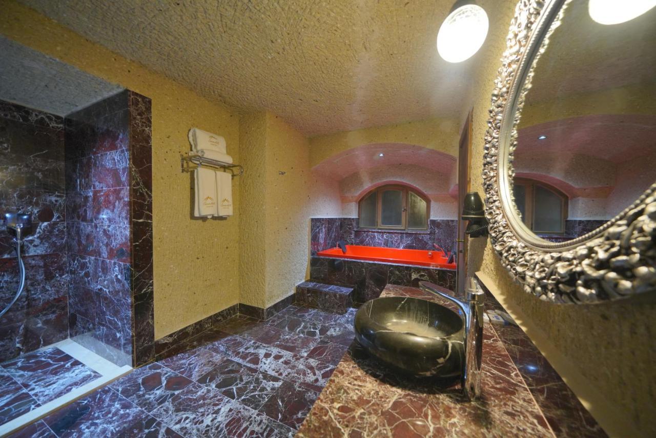 Cappadocia Secret Hill Cave Suites Göreme Esterno foto