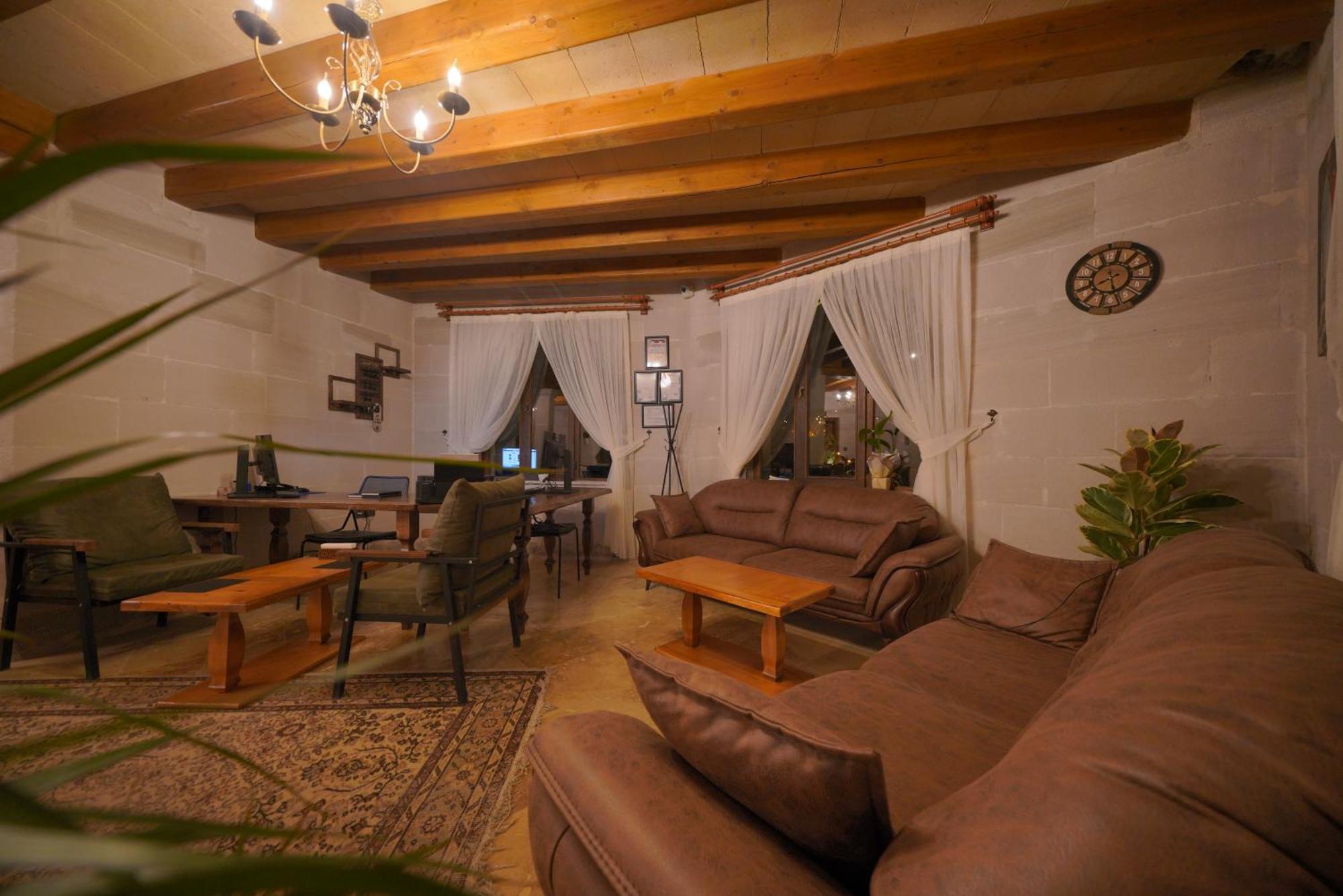 Cappadocia Secret Hill Cave Suites Göreme Esterno foto