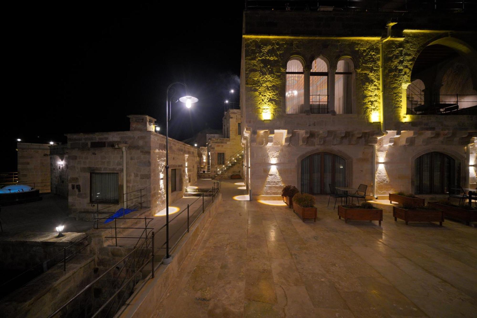 Cappadocia Secret Hill Cave Suites Göreme Esterno foto