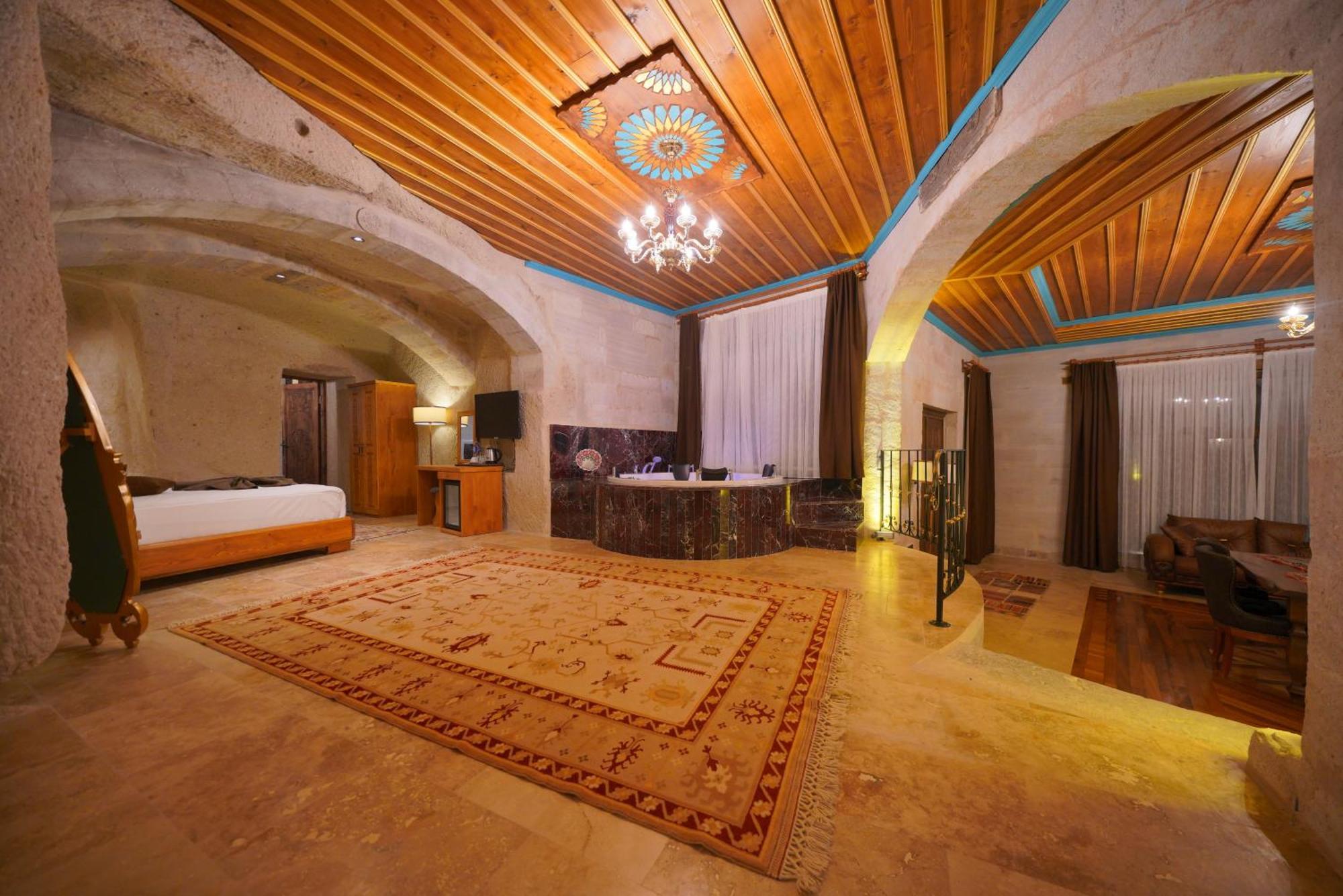 Cappadocia Secret Hill Cave Suites Göreme Esterno foto